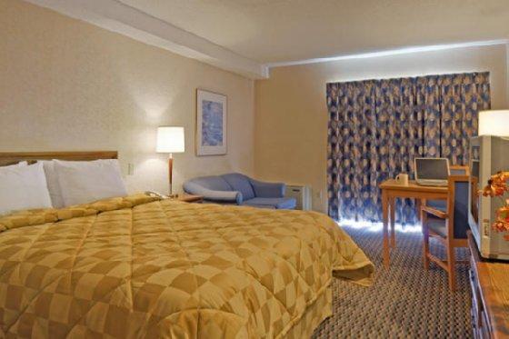 Rodeway Inn